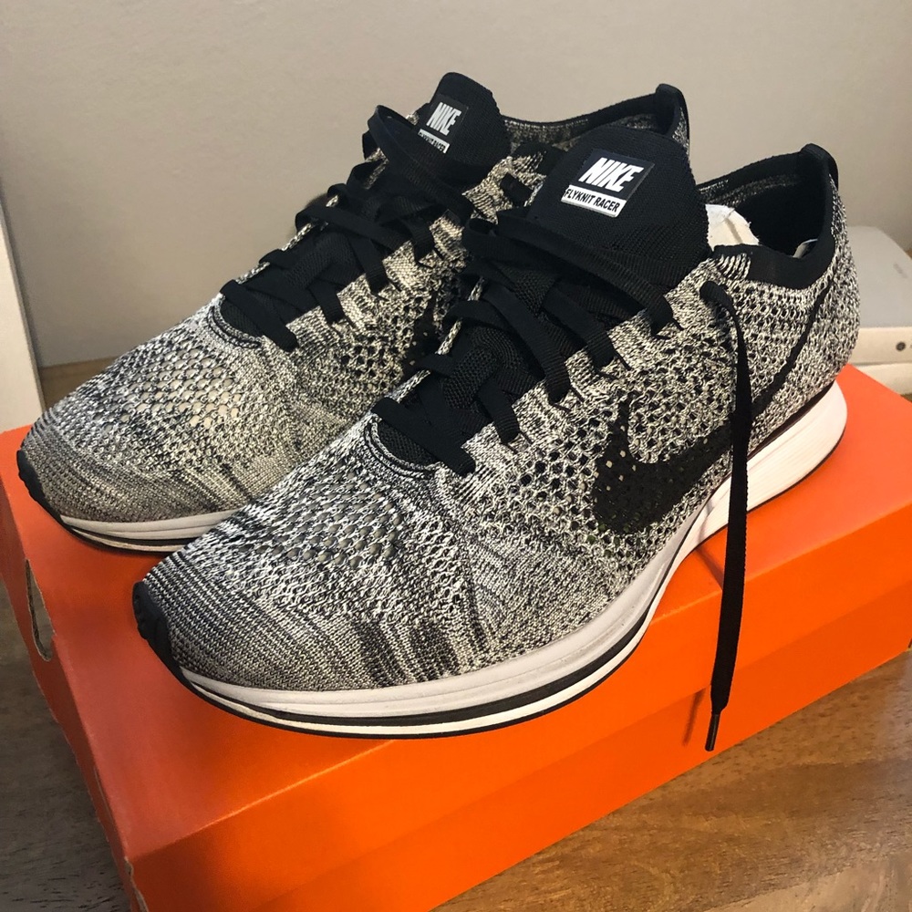Nike flyknit racer